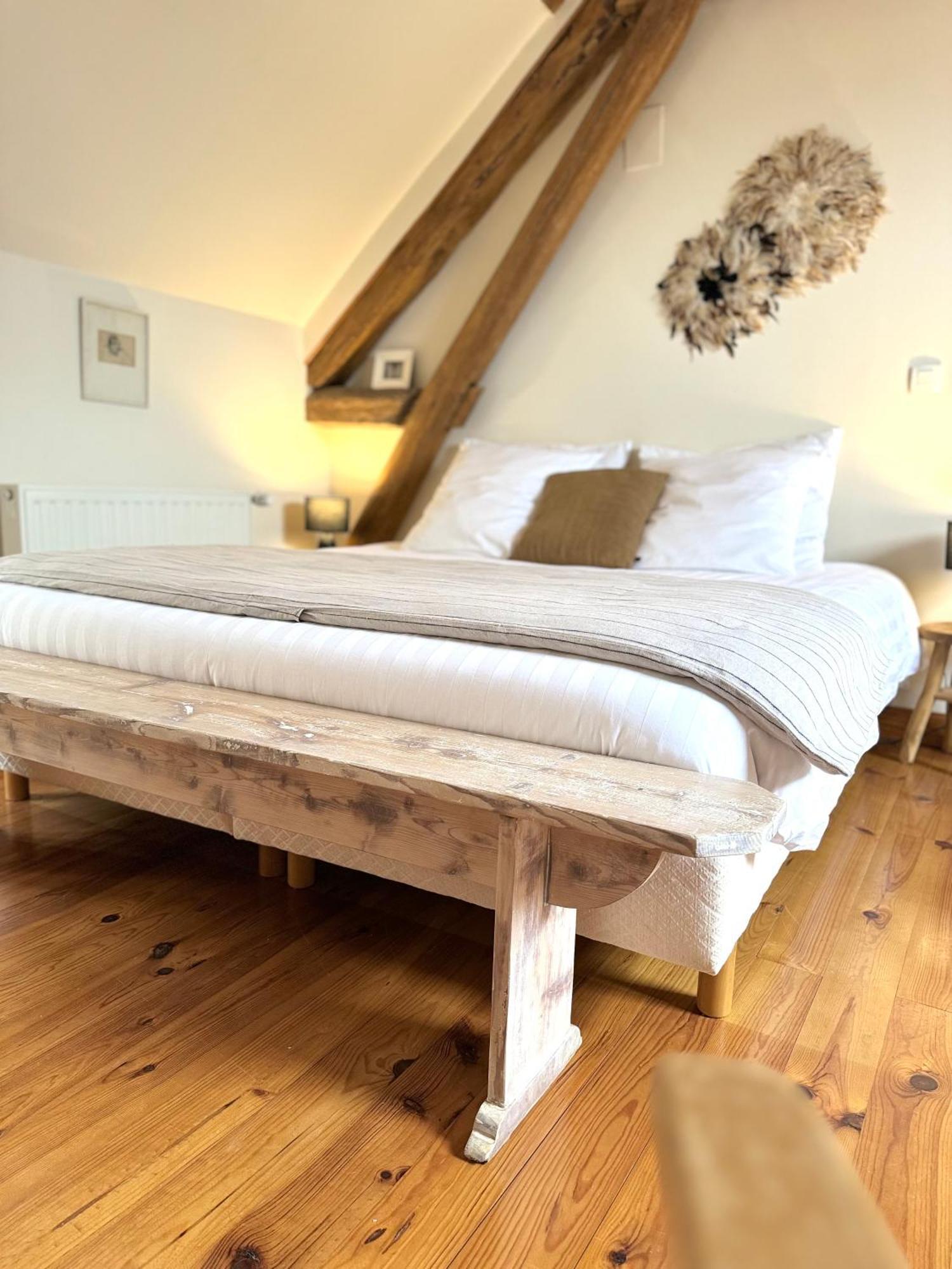 Bed and Breakfast Le Moulin D Olivet à Orbigny Extérieur photo