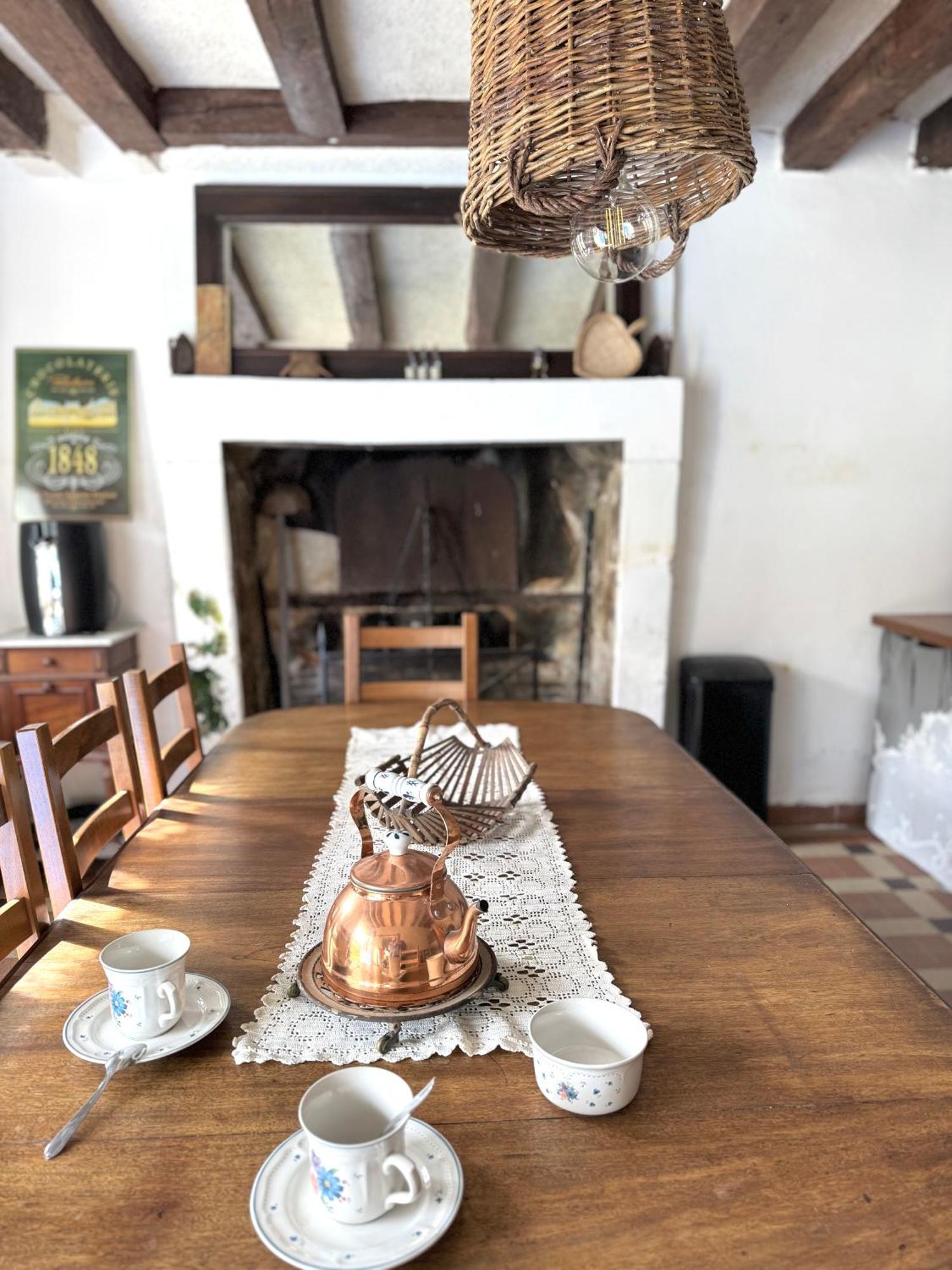Bed and Breakfast Le Moulin D Olivet à Orbigny Extérieur photo